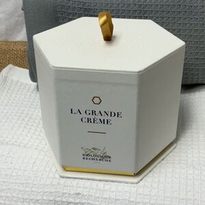 LA GRANDE CRÈME